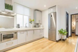 Prado by SkyKey - Monthly rates available