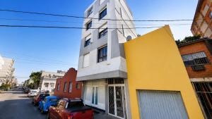 Apartamento central bem localizado