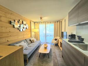 Modern apartment Rochebrune ski in ski out