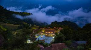 Bậc Thang Vàng Homestay