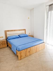 Bright Two-Bedroom Apartment with Balcony