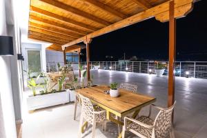 Hotel&Apartaments -Villa Hasani 24