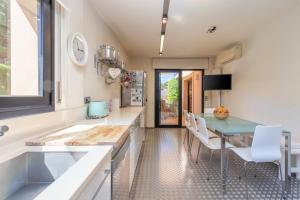 Costa Brava Relax: Gran Jardín y Piscina Privada