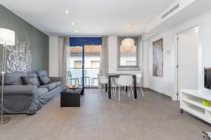 Tamariu: dúplex con terraza y playa