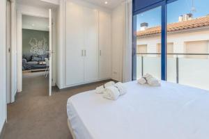 Tamariu: dúplex con terraza y playa