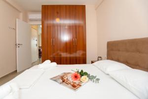 Velaris Apartments 101