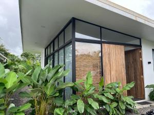 Villa Tanager