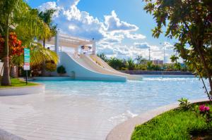 Lacqua diRoma Hotel com lazer completo 24 horas