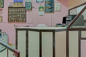 Hotel O J P Tourist Home