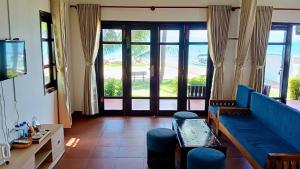 Phú Quốc Dumbo Beachfront Resort