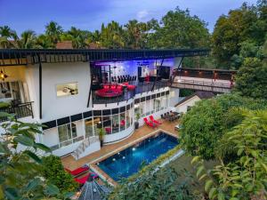 Chalong - 10 BR Private Pool Villa - Villa Nap Dau - Phuket