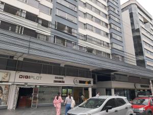 76 3 Suite Centrica La Carolina Quito