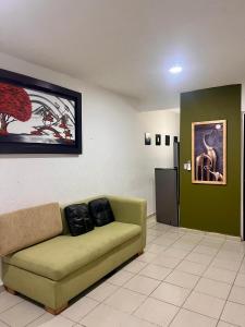 Modern apartment with pool in Zona Diamante