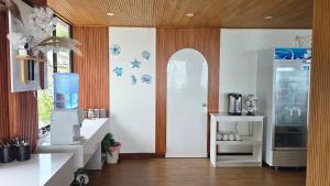 The Pearl Seaview