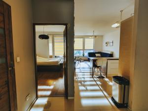 Apartament SKYSCRAPPER z widokiem na panoramę Warszawy