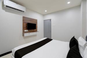 Hotel O Safilguda Lakeview Hyderabad Formerly Adithya Stay