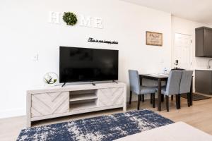 Hot Springs Getaway Near Convention Center, Suite 302