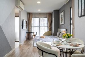 Modern Studio Near City Center