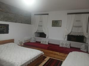 Traditional GuestHouse Permet