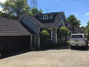 花园住宿加早餐旅馆 - Takanini