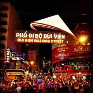 Phòng Tầng Trệt-SGHomestay-Tối đa 4 khách- Cách Bùi Viện 1 km