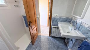 ALM-2E, stunning and spacious apartment with views