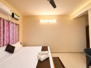 Hotel Bay Inn Puri Near Sea Beach - Parking Facility