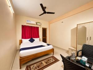 Hotel Bay Inn Puri Near Sea Beach - Parking Facility