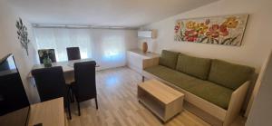 Apartments Mango II