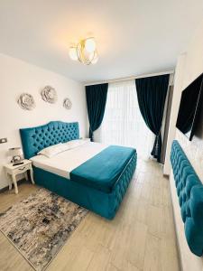 Teodora Summer Suite By Alezzi