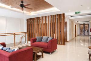 Starhomes Hotel & Cafe