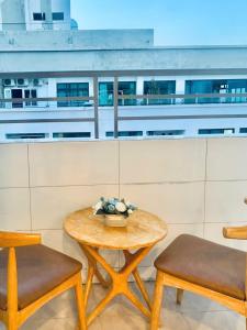 Apartment MT VIỄN TRIỀU 2PN 2B40 có ban công nhìn ra biển