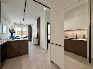 The One 75 by Housine