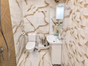Apartment Be Happy 3, Premium Apartment in Ruse City Centre