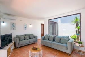 Villa Papagayo by Villa Plus
