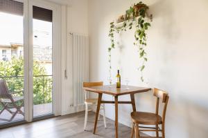 Camera Matrimoniale con bagno privato-struttura condivisa con Host-CASA ENEA