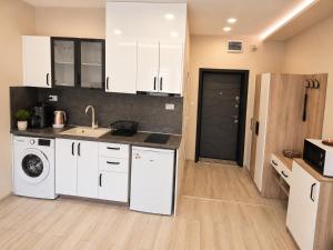 Apartment Be Happy 5, Premium Apartment in Ruse City Centre