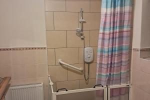 Studio Sleeps 2 with Parking and WiFi