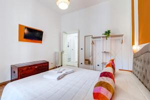 Clodio Luxury Home