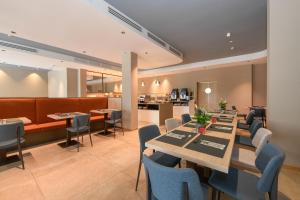Petit Hotel
