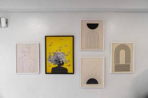 Cleo: Cozy 1BHK in Khar near Bandra