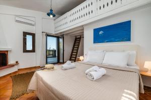 Kyano Beachfront House