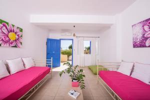 1- bed apt near black beach-Sleeps 4-Parking