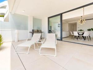White modern retreat in Fuengirola - Ref 48