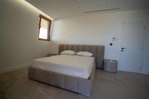 Glyfada Prime A38 Suite 2