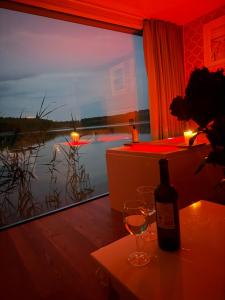 HT House Boat Mazury - dom na wodzie