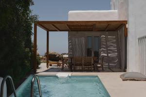 Naxian Utopia Luxury Villas