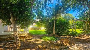 Alvor Private Pool Villa with Large Garden & Peace