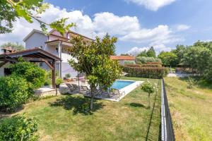 Modern Villa Vesna with Private Pool