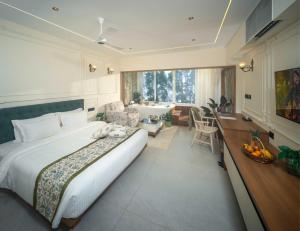 1924 Clock House Munnar Five Star Luxury Resort in Munnar